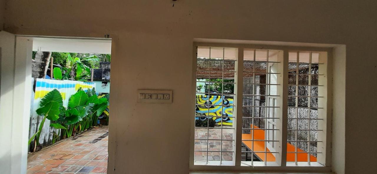 A Loft Hostel Alappuzha Exterior photo